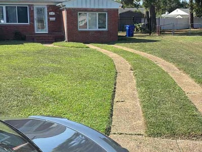Lawn Care service in Gloucester, 23061