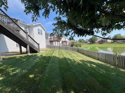 Lawn Care service in Grain Valley, 64029