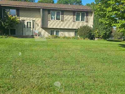 Lawn Care service in Columbia Heights, 55421