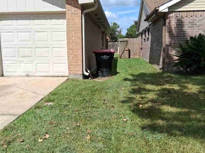 Lawn Care service in Liberty, 77575