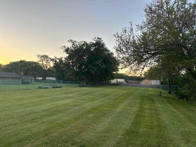 Lawn Care service in Gary, 46402