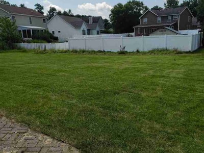Lawn Care service in Chesterton, 46304