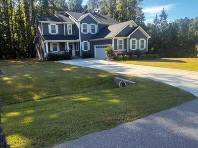 Lawn Care service in Clayton, 27520