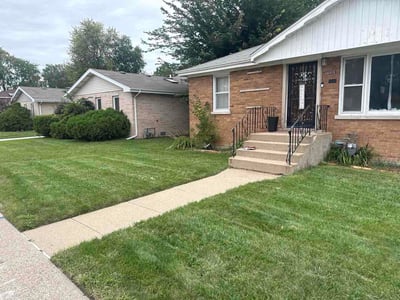 Lawn Care service in Dolton, 60419