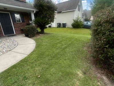 Lawn Care service in Los Banos, 93635