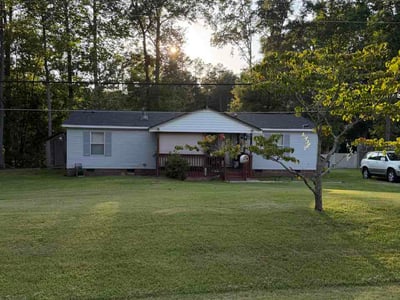 Lawn Care service in Mount Holly, 28120