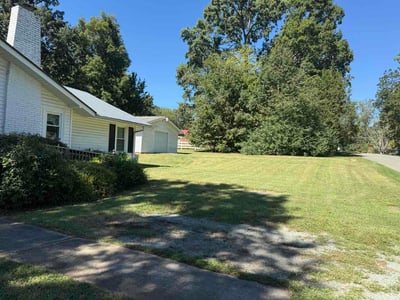 Lawn Care service in Siler City, 27344