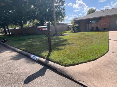 Lawn Care service in Brownsville, 78520