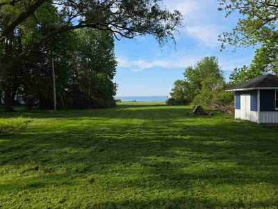 Lawn Care service in Sanborn, 14132