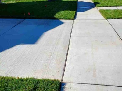 Lawn Care service in Ann Arbor, 48104