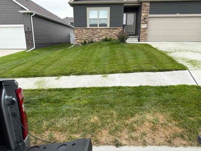 Lawn Care service in Elkhorn, 68022