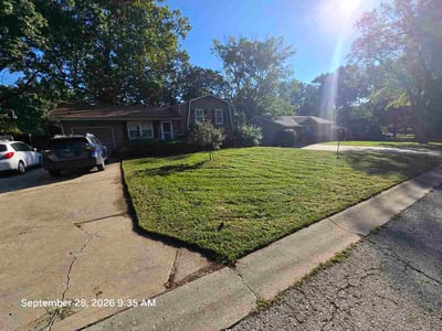 Lawn Care service in Ozark, 65721