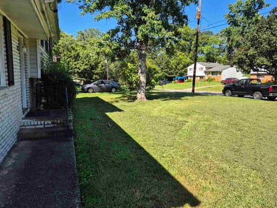 Lawn Care service in Jonesboro, 72401
