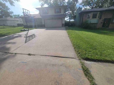 Lawn Care service in Eagle Mountain, 84005