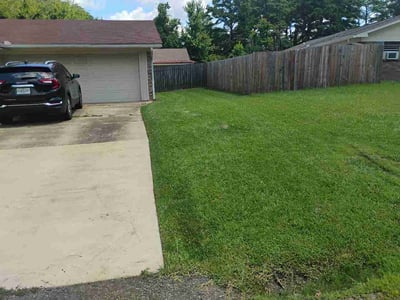 Lawn Care service in Pearl, 39208