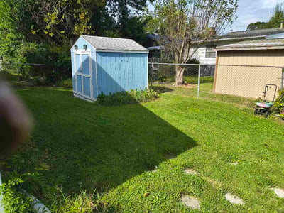 Lawn Care service in Hayes, 23072