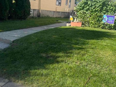 Lawn Care service in Hartford, 53027