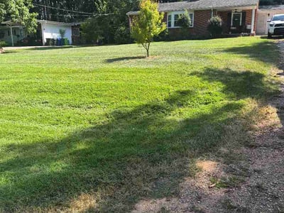 Lawn Care service in Brunswick, 04011