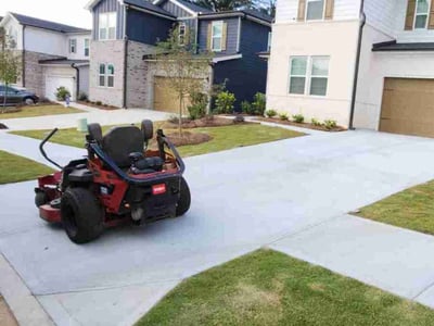 Lawn Care service in Bluefield, 24701