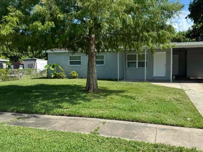 Lawn Care service in Cocoa Beach, 32931
