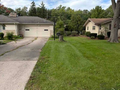 Lawn Care service in Goshen, 46526