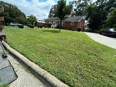 Lawn Care service in Burlington, 27215