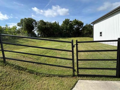 Lawn Care service in Weatherford, 76086