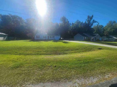 Lawn Care service in Supply, 28462
