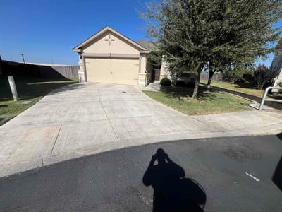 Lawn Care service in Stone Oak, 78258