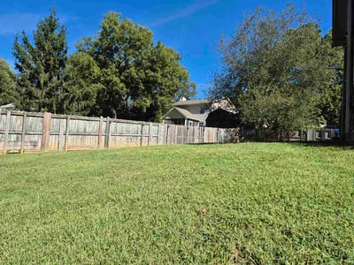 Lawn Care service in Kingston, 37763