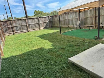 Lawn Care service in Winnie, 77665