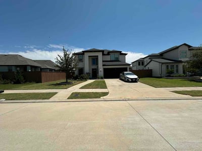 Lawn Care service in Little Elm, 75068