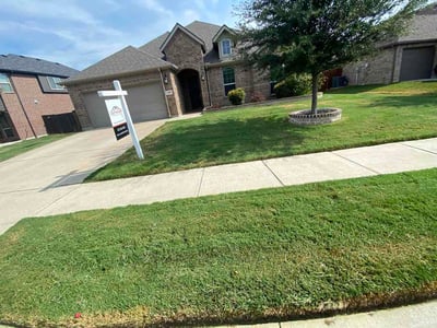 Lawn Care service in Crowley, 76036
