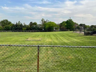 Lawn Care service in Bedford, 76021