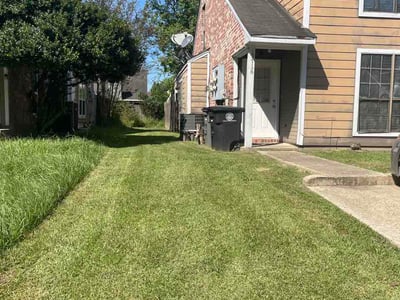 Lawn Care service in Jackson, 70748