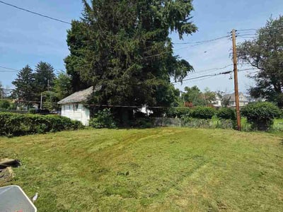 Lawn Care service in Pikesville, 21208
