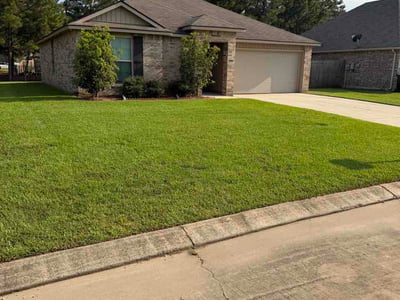 Lawn Care service in Hammond, 70401