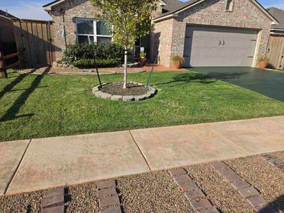Lawn Care service in Mustang, 73064