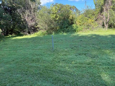 Lawn Care service in Sellersburg, 40475