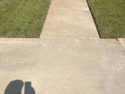 Lawn Care service in Nichols Hills, 73116