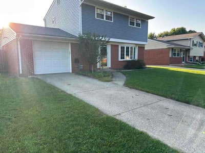 Lawn Care service in Holland, 43528