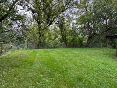 Lawn Care service in Dekalb, 60115