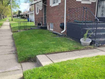 Lawn Care service in Gary, 46402