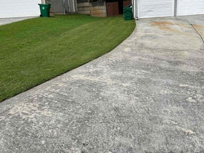Lawn Care service in Kingston, 12401