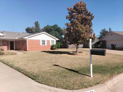 Leaf Removal service in Norman, 73069