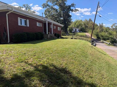 Lawn Care service in Saint Albans, 25177