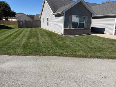 Lawn Care service in West Lafayette, 47906