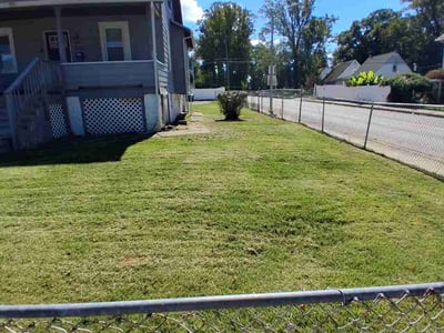 Lawn Care service in Hampstead, 21074