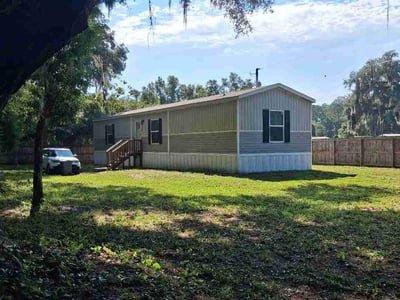Lawn Care service in Key West, 33040