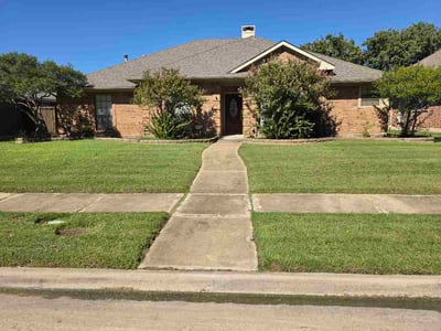 Lawn Care service in Cranston, 02910